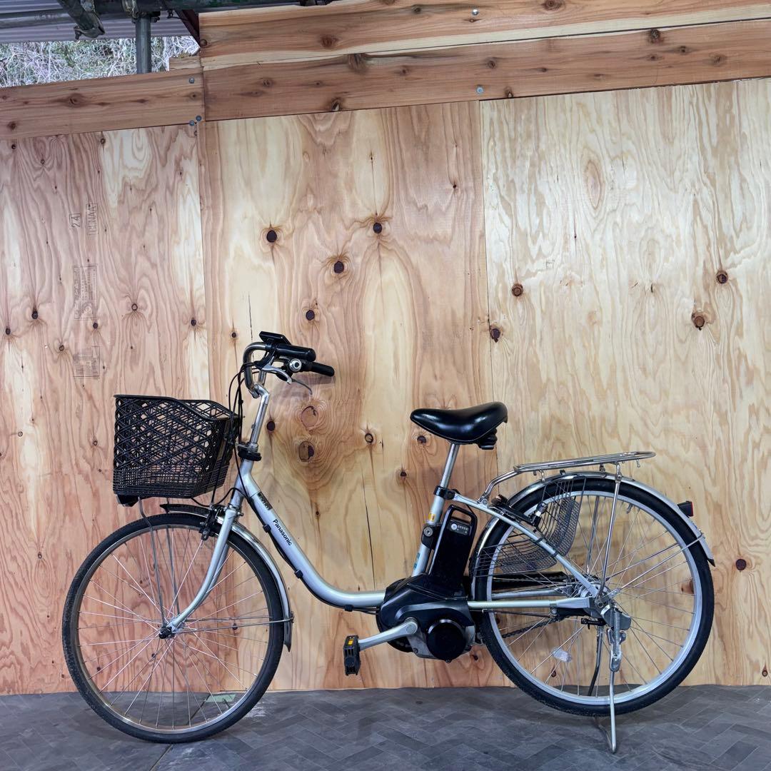 シルバー 電動アシスト自転車 シティタイプ