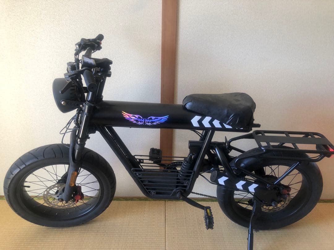 電動アシスト自転車　直接引き取りだけ。