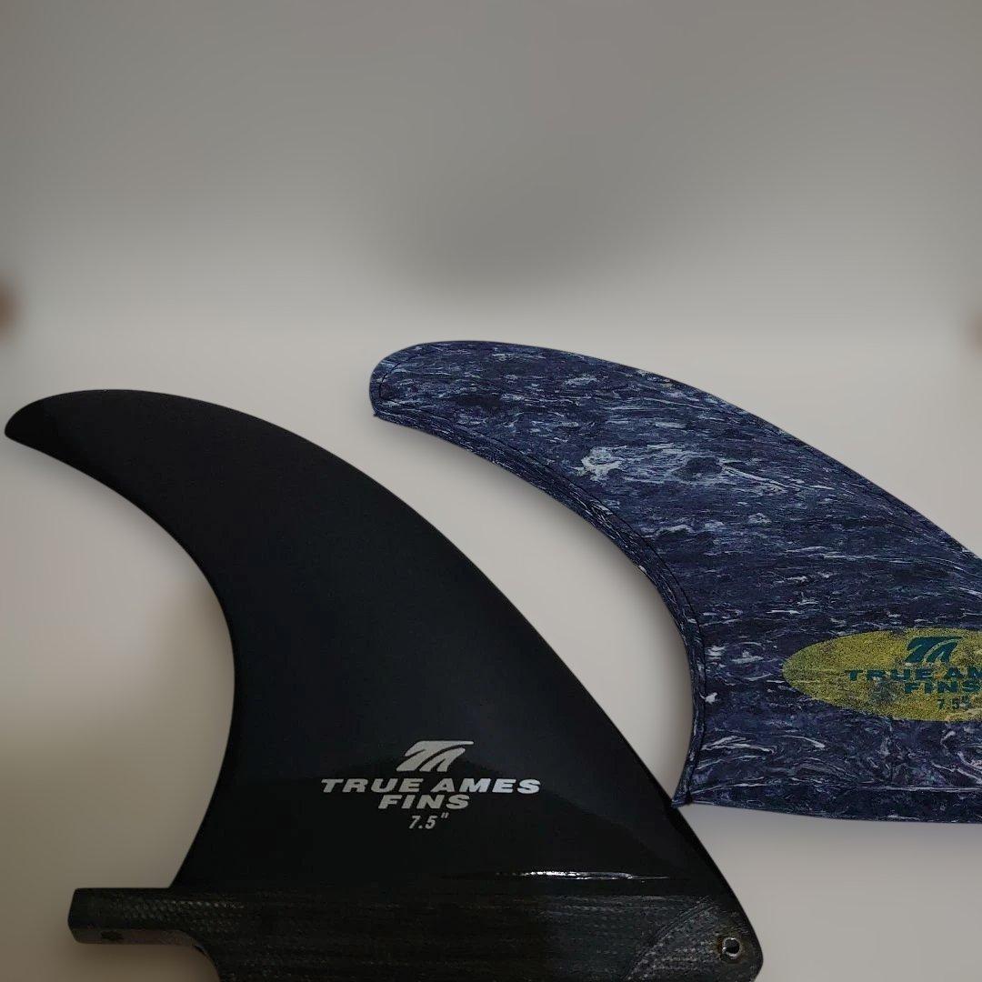 TRUE AMES FINS 7.5 トゥルーアームズフィン フィンケース付き