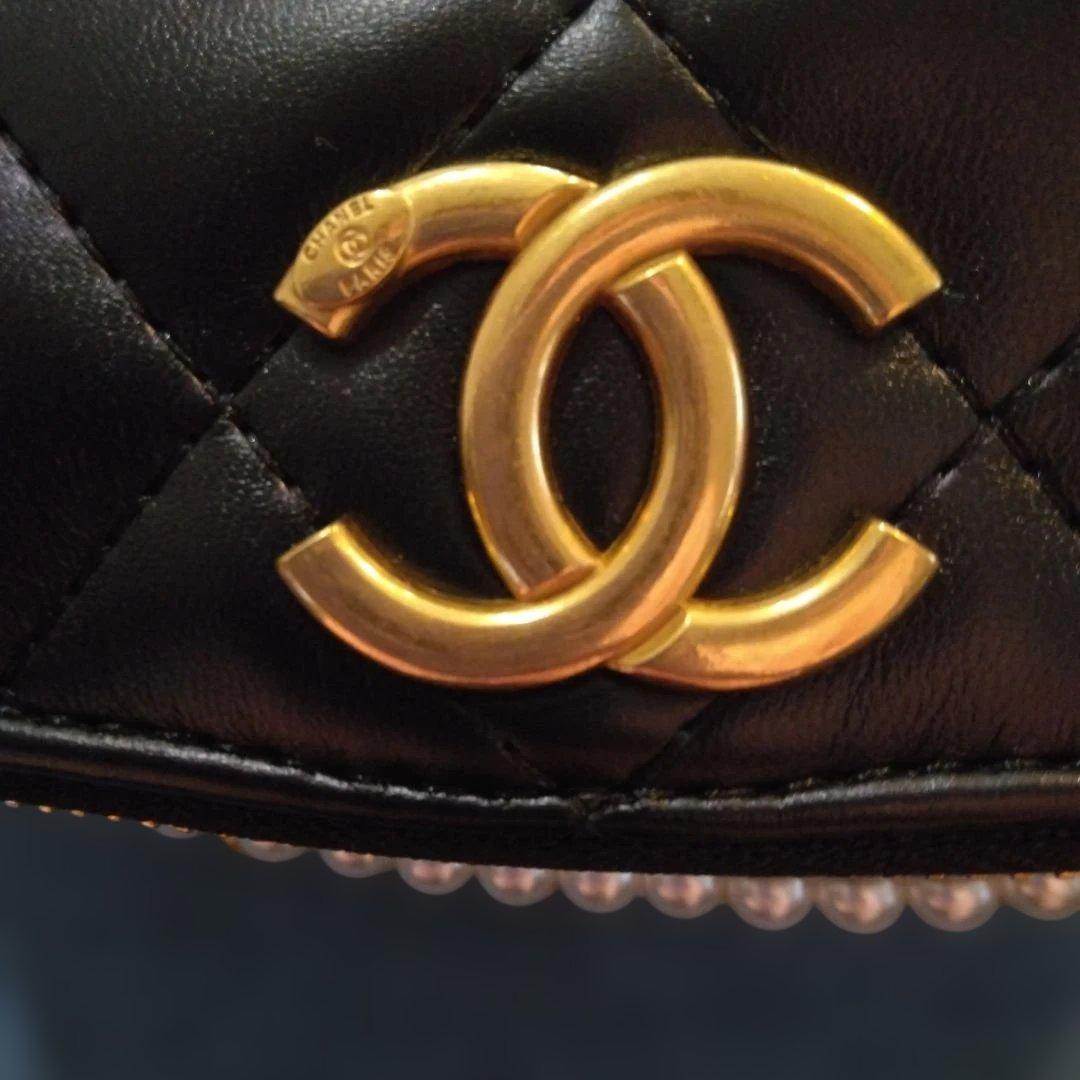 CHANEL メイクアップポーチ キルティング