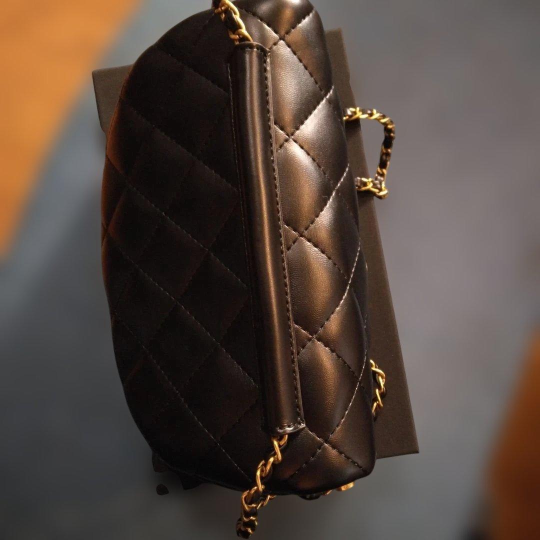 CHANEL メイクアップポーチ キルティング