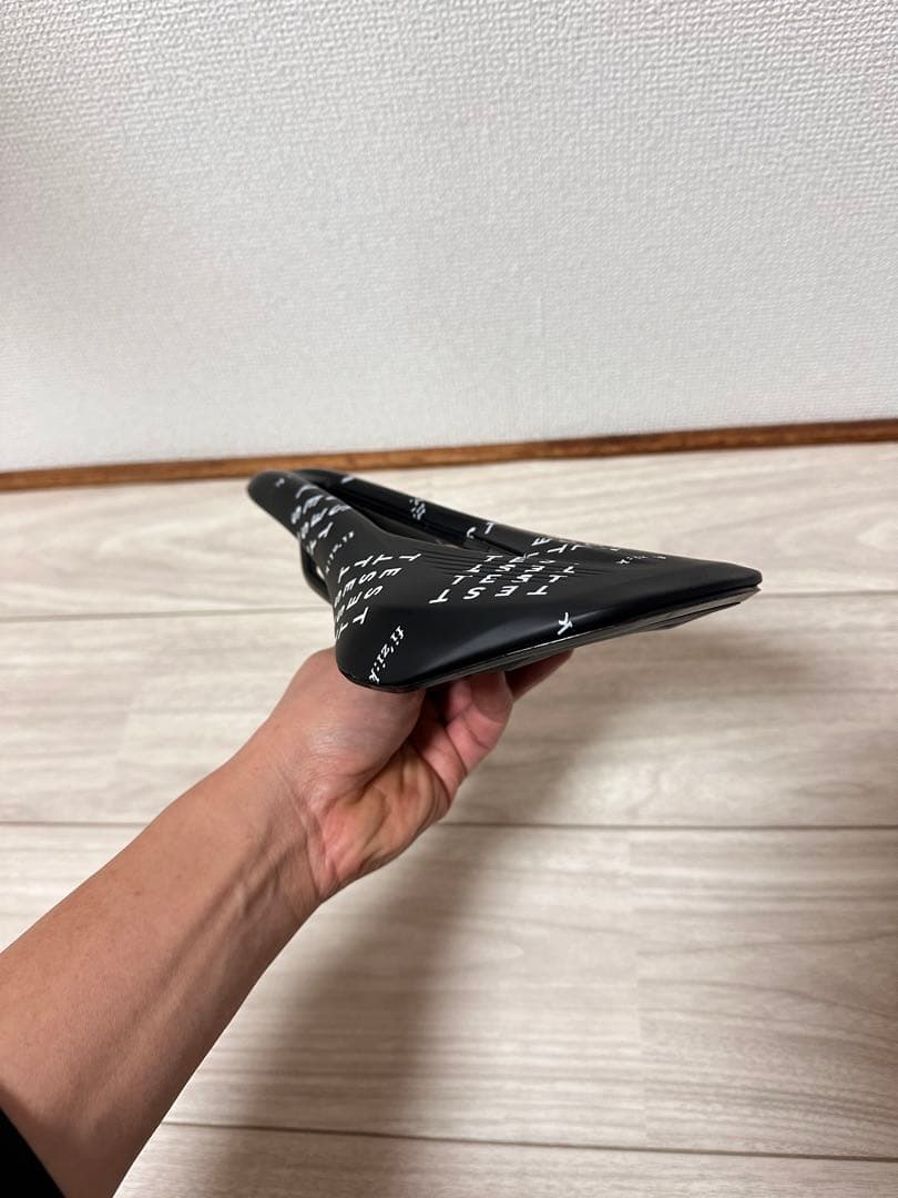 Fizik Argo Vento Test サドル 140mm