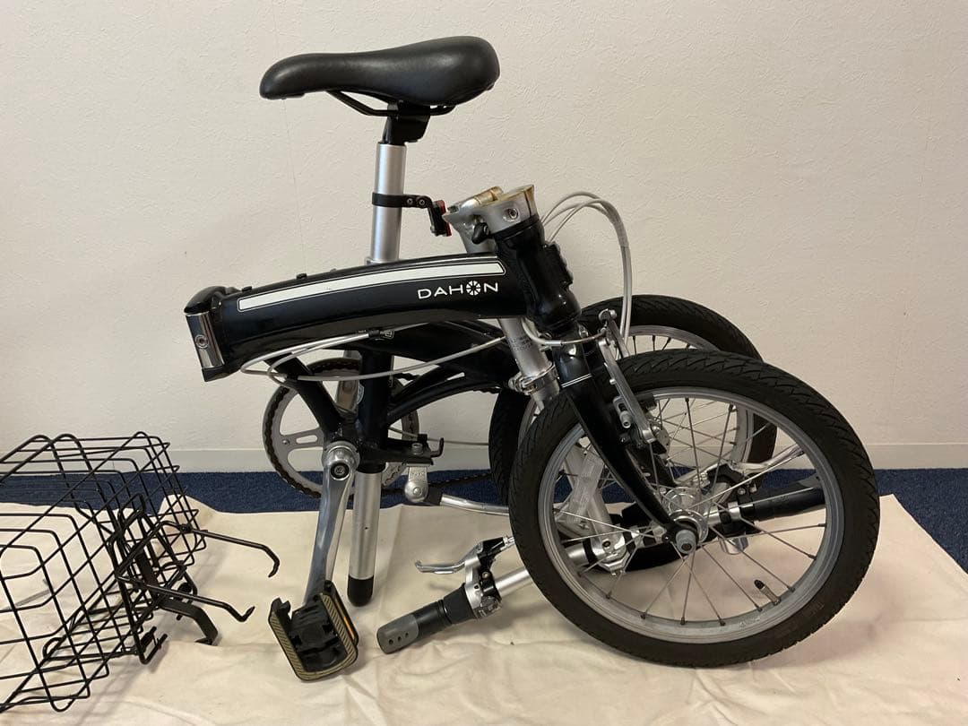 DAHON ダホン　curve D3 折りたたみ自転車16インチ 内装3速