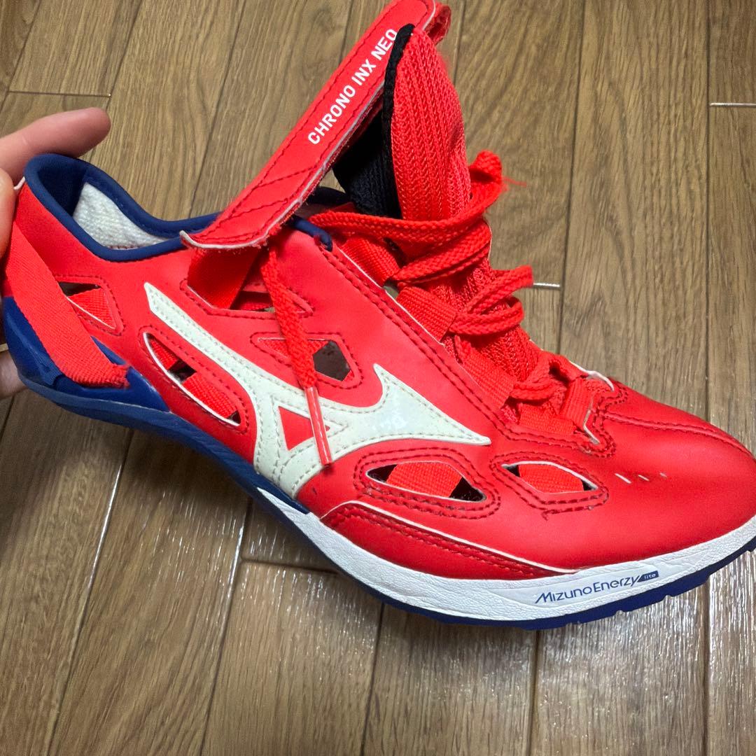 ミズノ　クロノインクスネオ　24.0cm