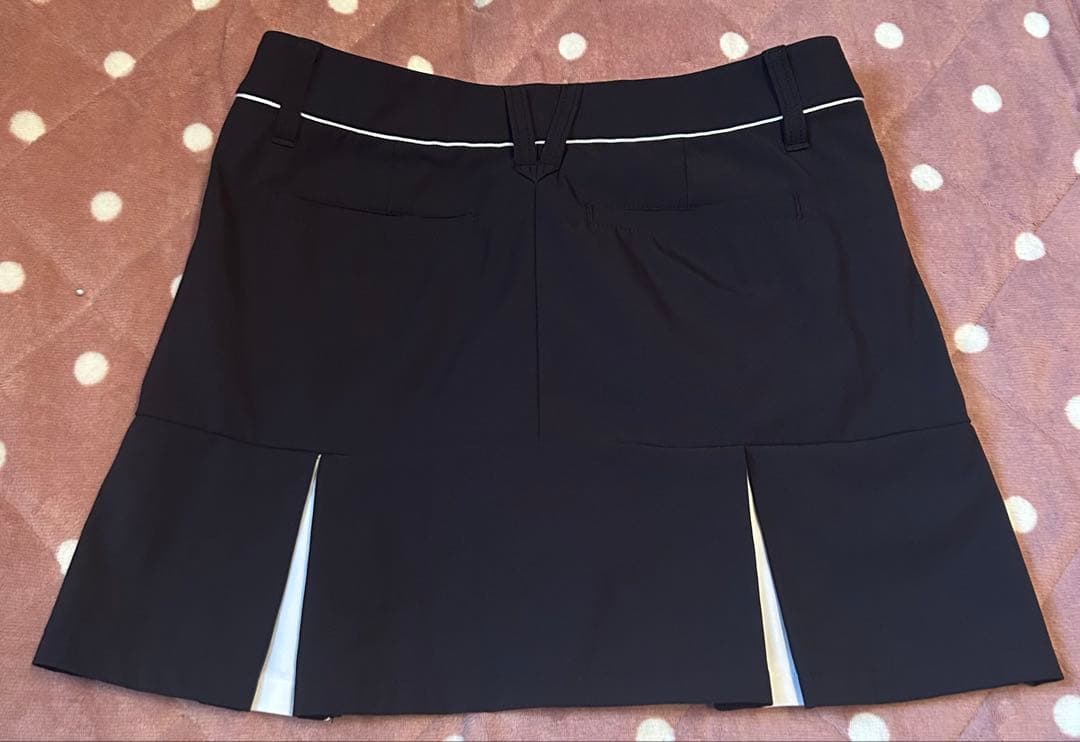 DESCENTE デサントゴルフ スカート インナーパンツ付き ゴルフウェア 黒