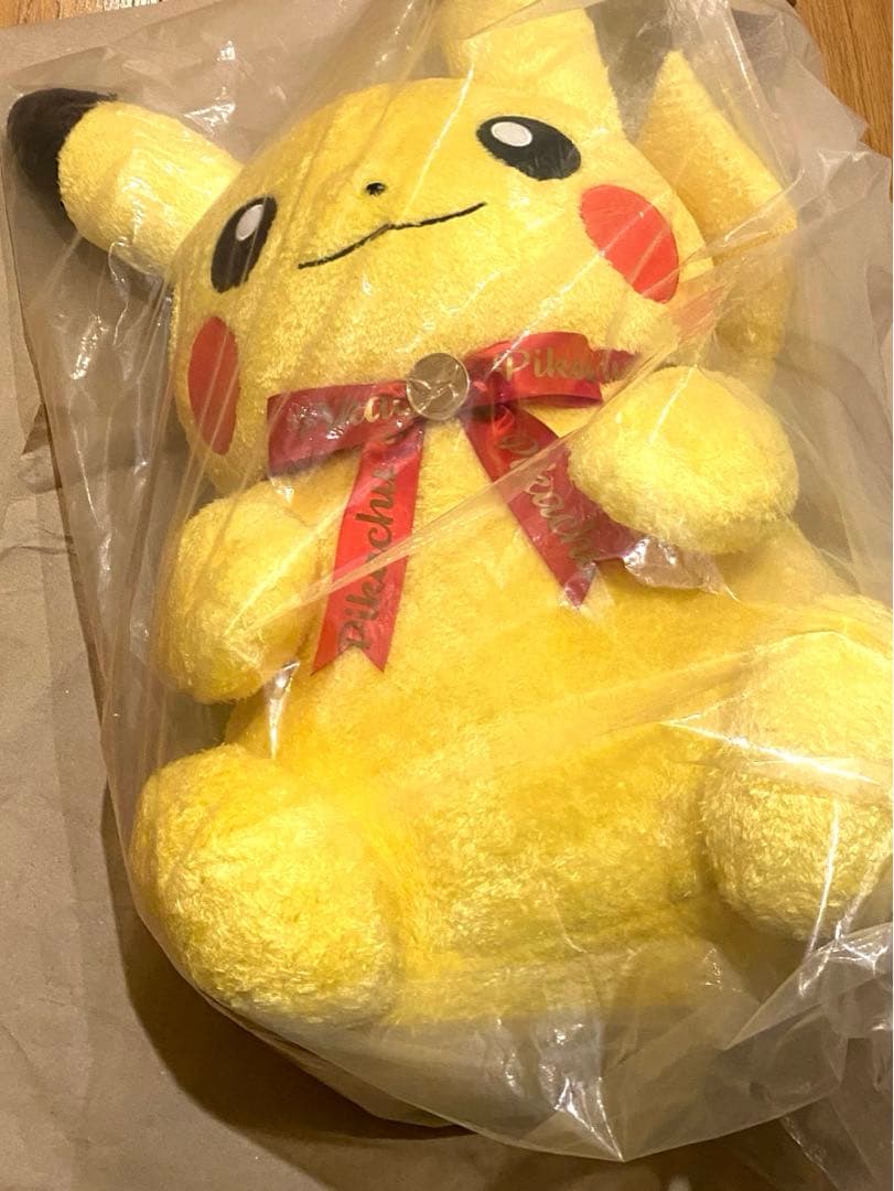 ポケモンセンター　おっきい　スペシャル　ぬいぐるみ ピカチュウ