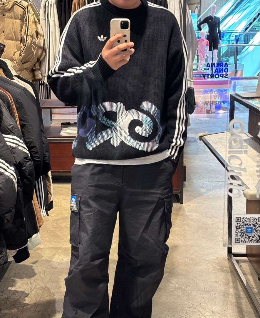 新品XS Adidas スウェットシャツ 長袖ニット ブラック KC0110