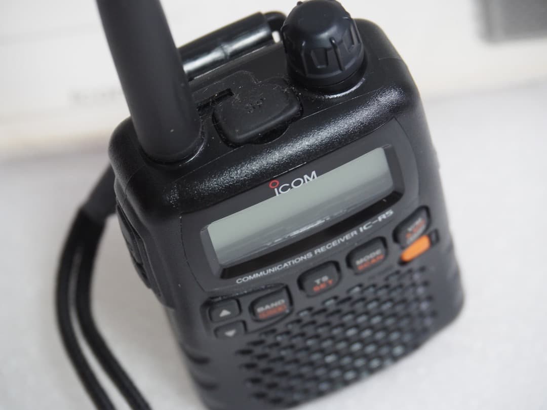 ICOM IC-R5 受信機 取扱説明書付き
