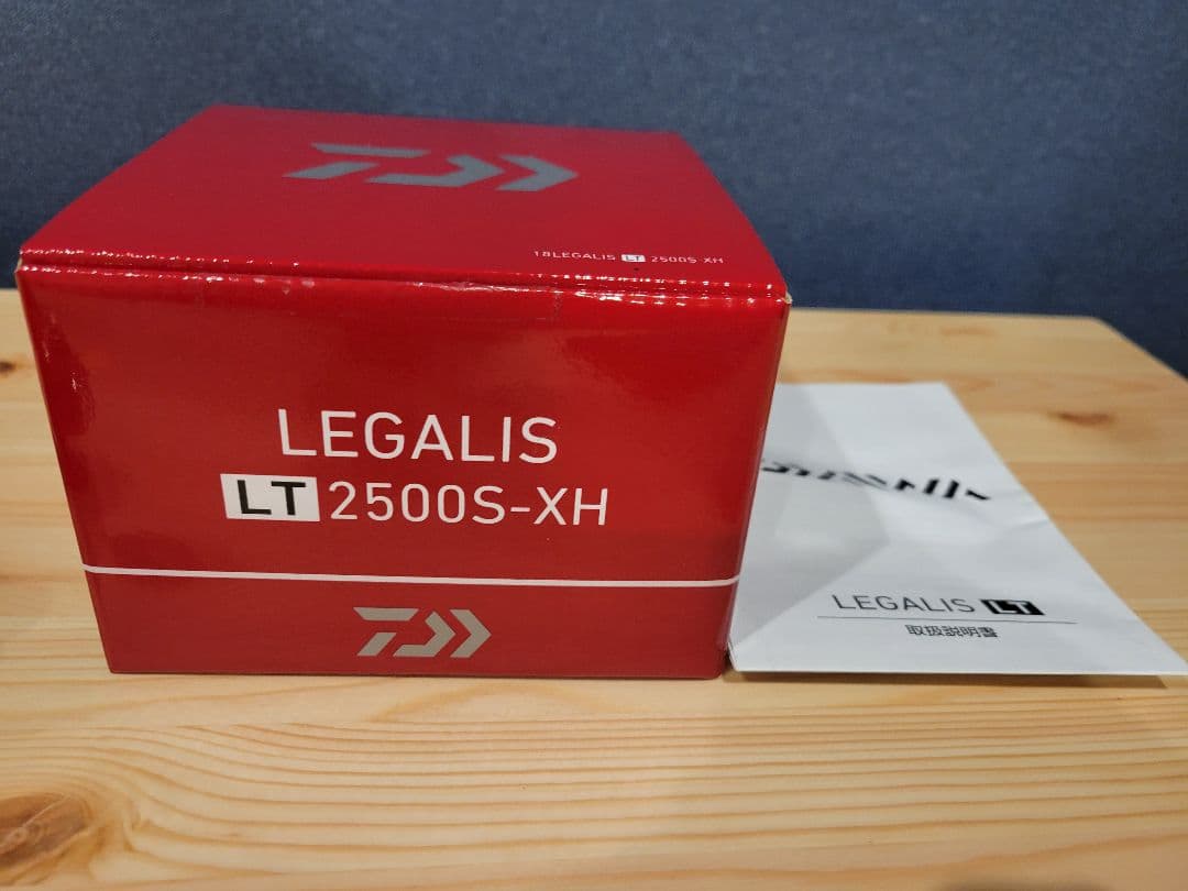未使用品　DAIWA LEGALIS LT2500S-XH　 レガリス