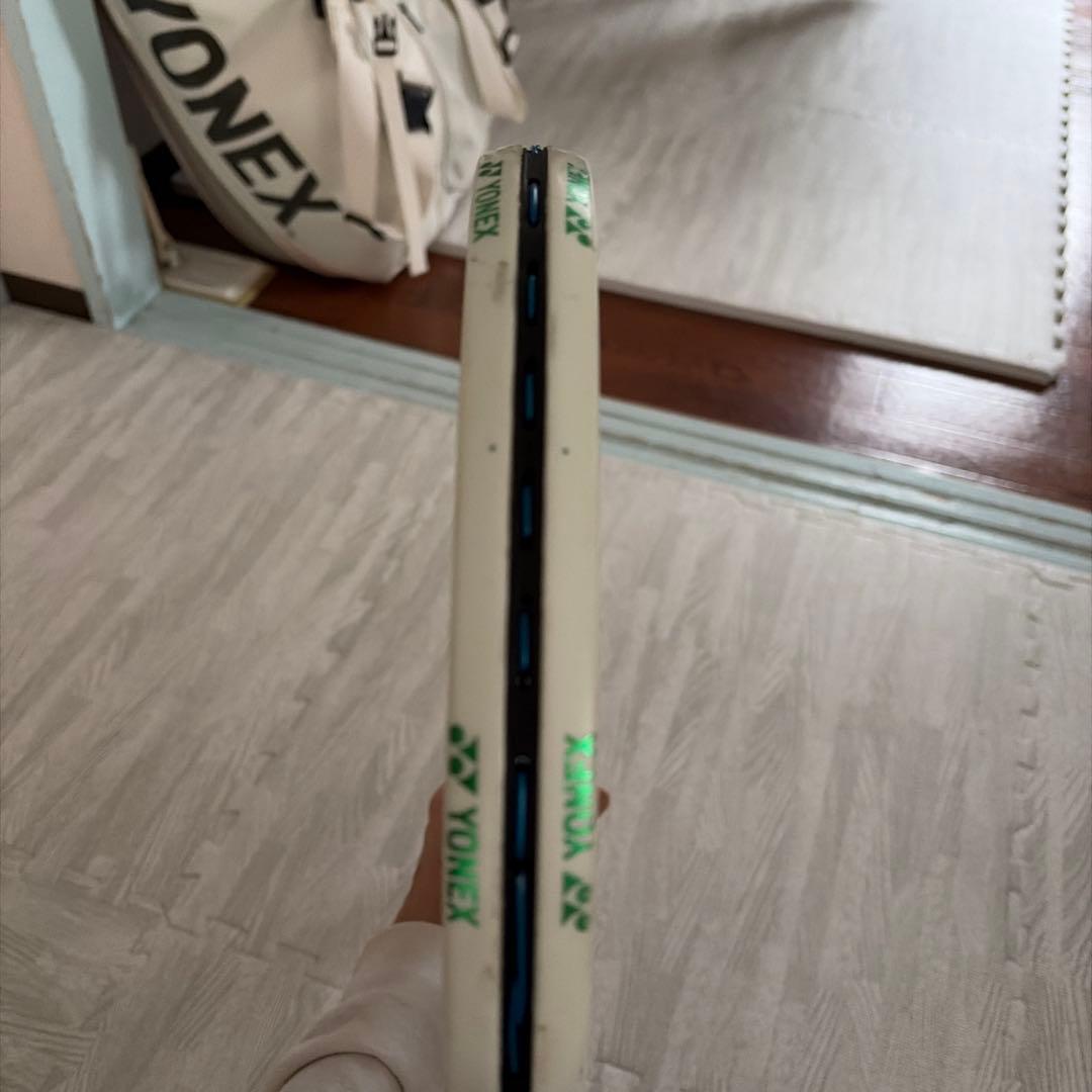 YONEX VOLTAGE 7ステアS