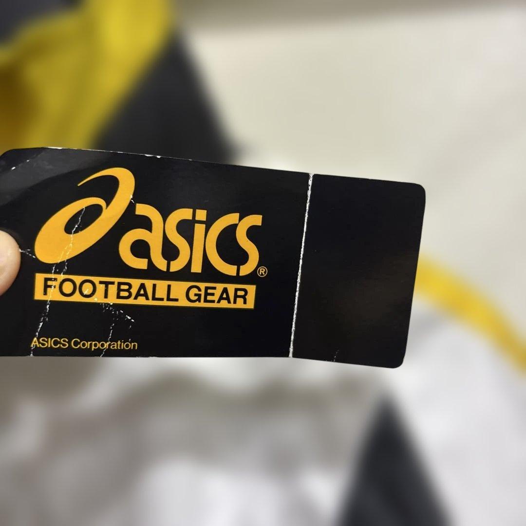 サッカーアシックスフットボールギア新品レア