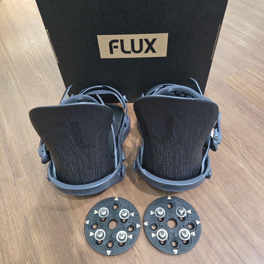 24-25 FLUX SR MF-04 リミテッド 限定 フラックス　Mサイズ