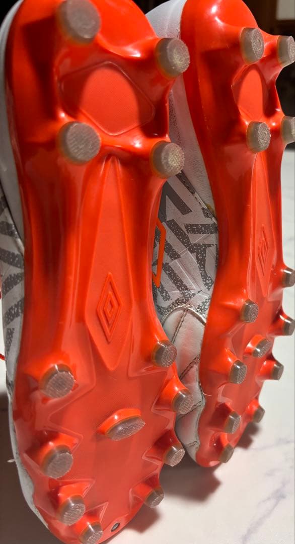 Umbro アクセレイタープロHG 26.5