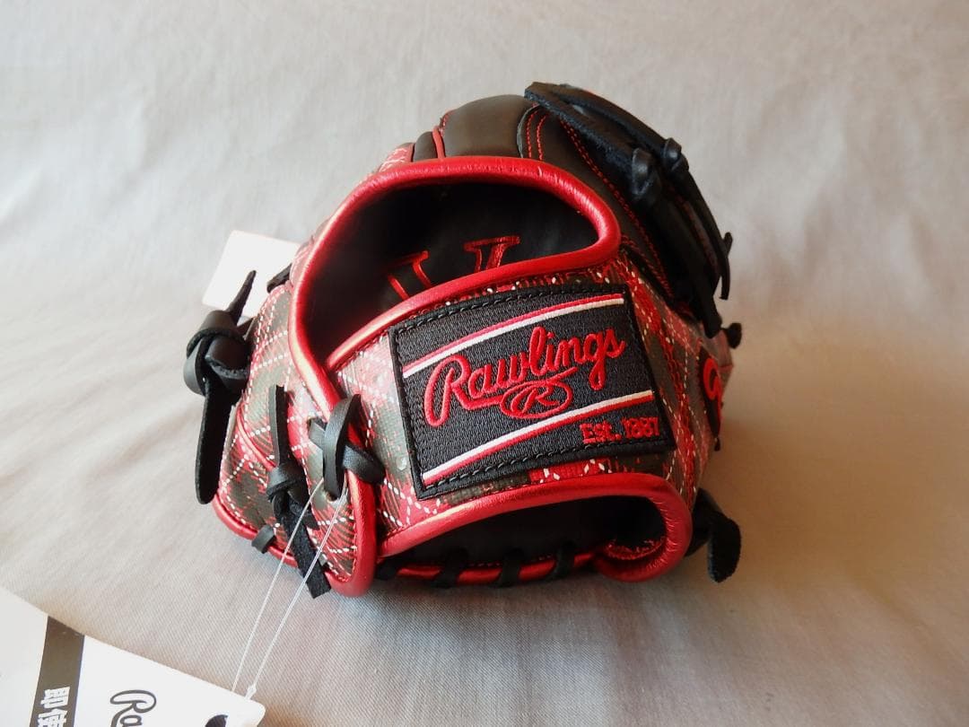 新品◆Rawlings　HYPER TECH GRAPHIC 軟式/グローブ◆