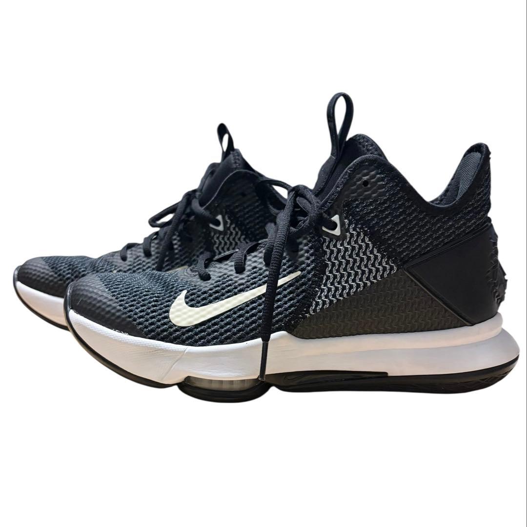 NIKE LeBron James バスケットシューズ 26.5cm