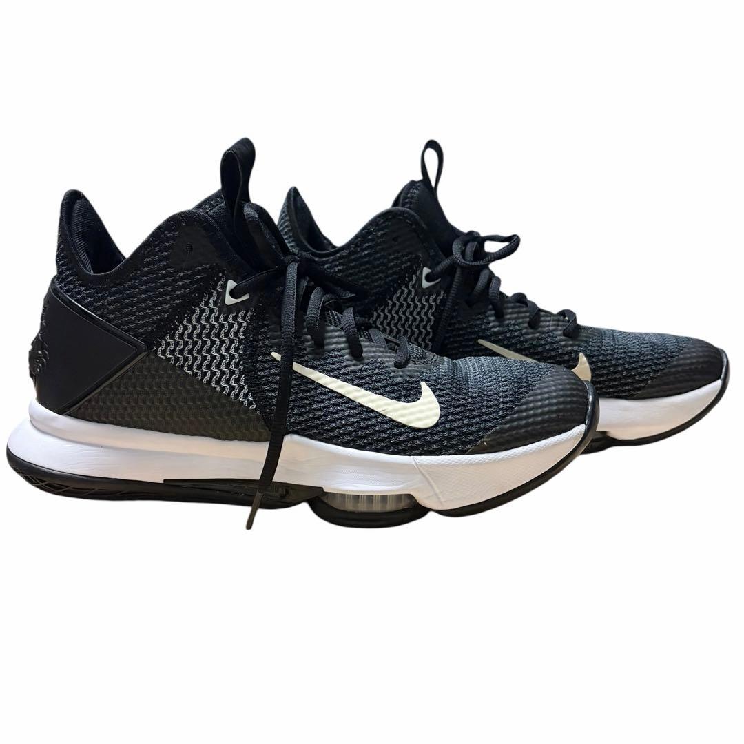NIKE LeBron James バスケットシューズ 26.5cm