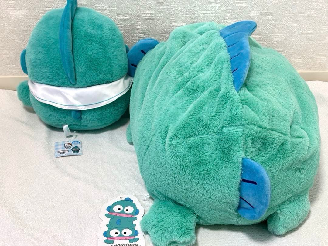 ハンギョドン　まとめ売り　ぬいぐるみ　つめちゃう超BIG さわやかケープドール