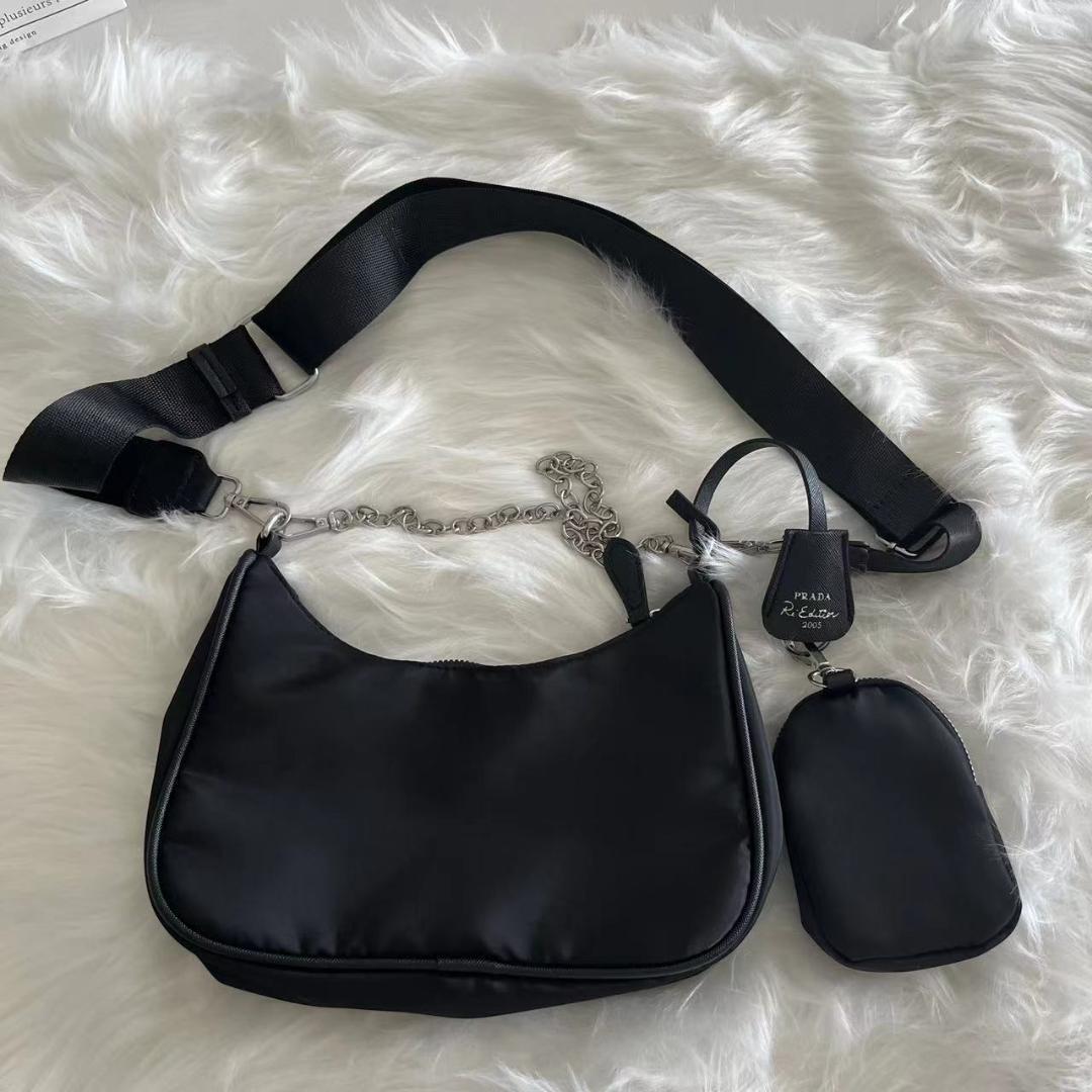 ✨PRADA プラダ ノベルティ ショルダーバッグ