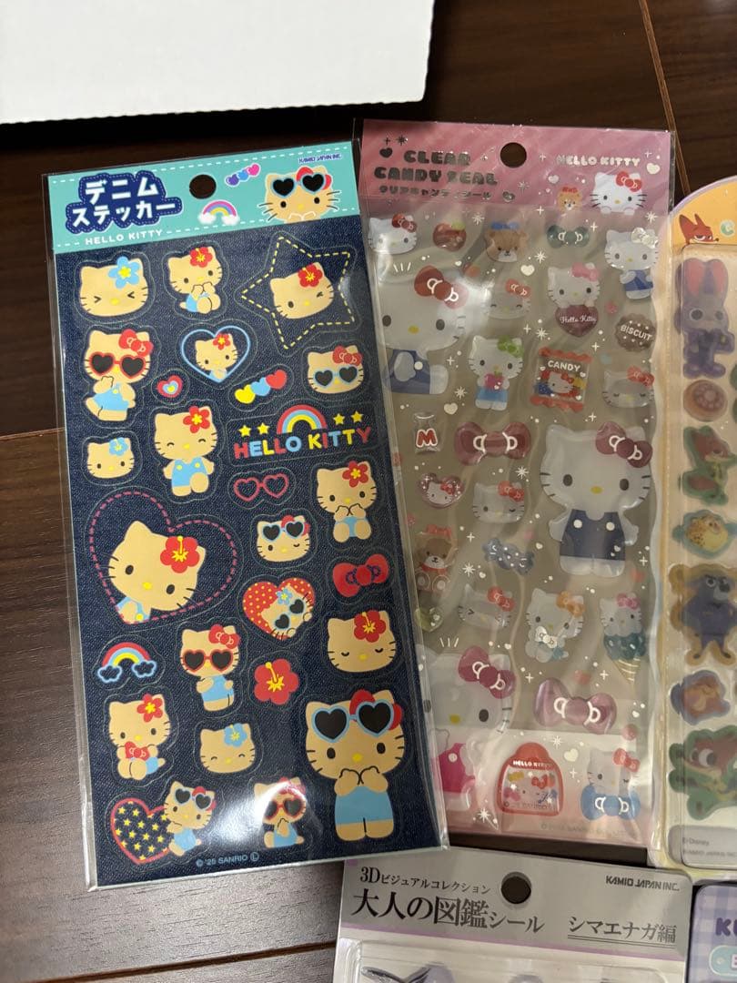 ボンボンドロップシール　コットンパフィー　うるちゅる　ちいかわ　ズートピア