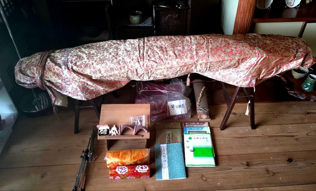 福山 高級 琴