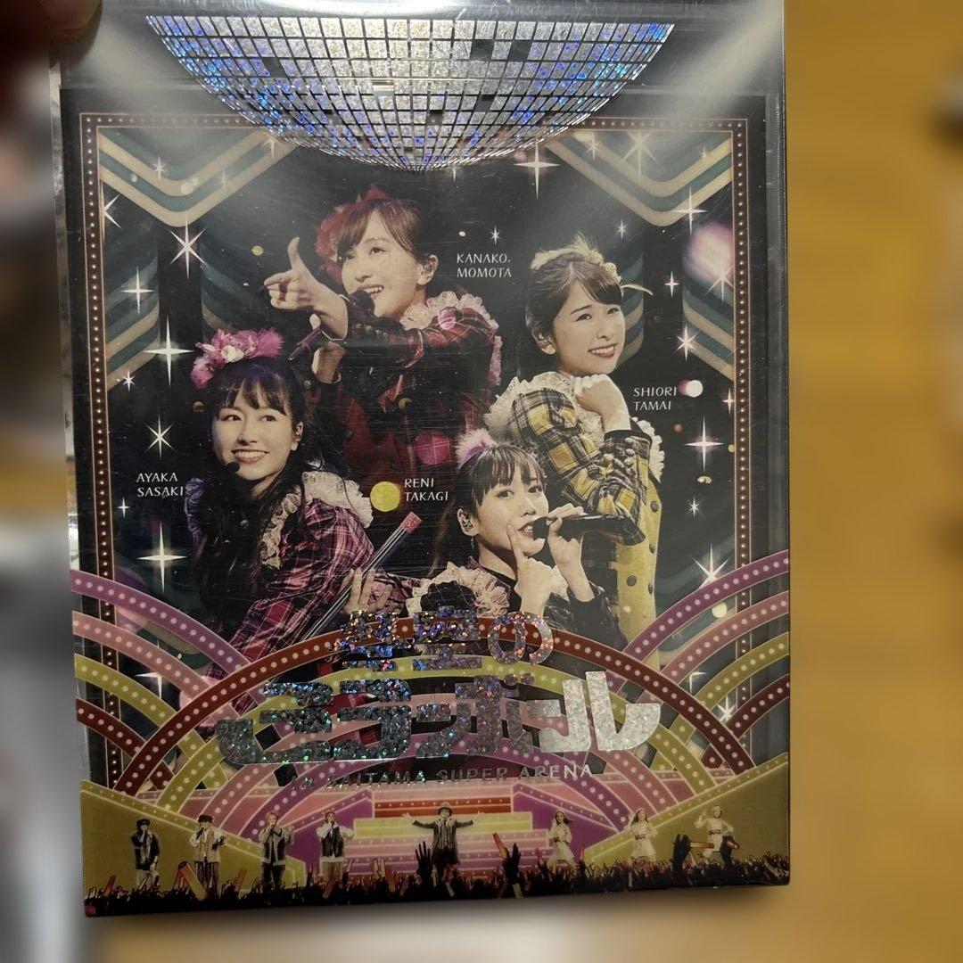 ももクロ　DVD /CD/レコードセット PLAY タオル、缶バッチ付