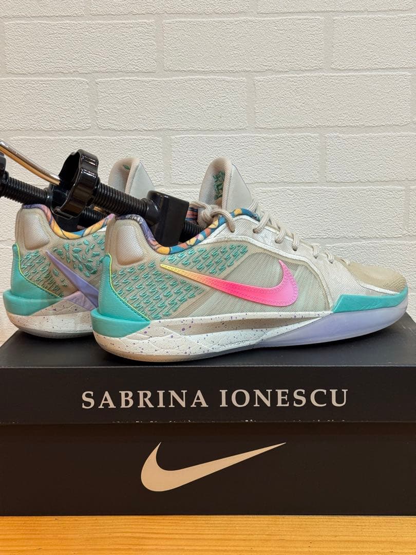 Nike Sabrina 2 Titan Ep ナイキ サブリナ2 タイタン