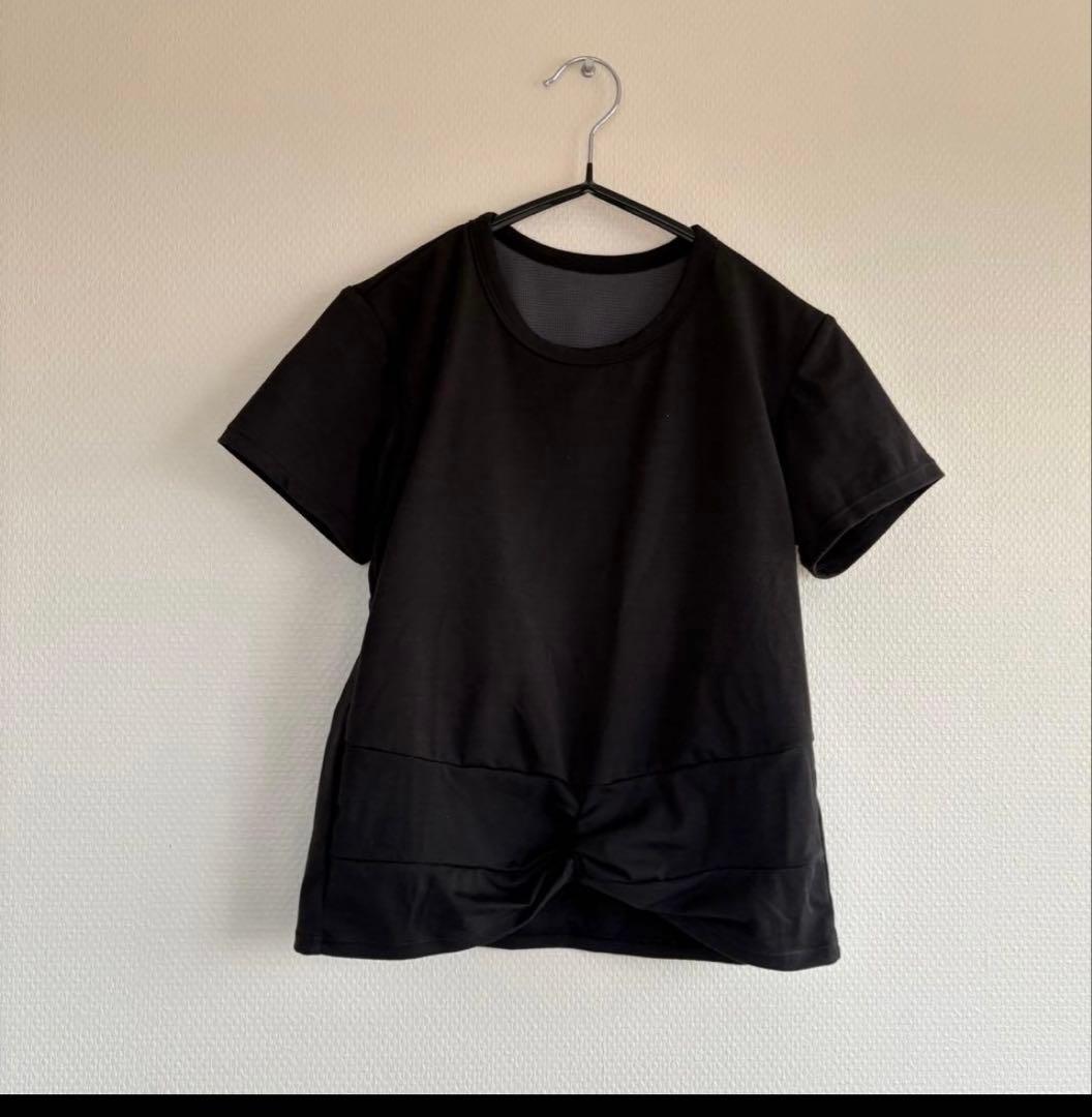 上下セット　SUKALA ヨガウェア　セットアップ　レギンス　カップ付きトップス