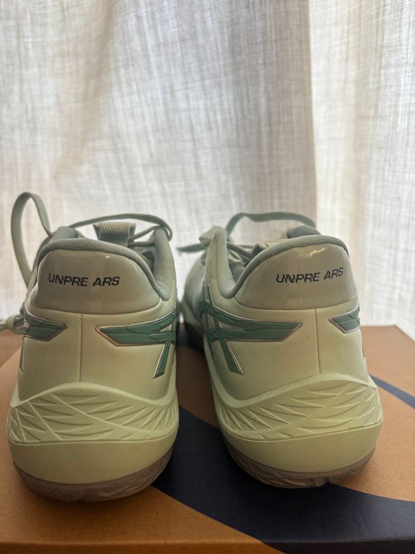 ASICS アシックス バッシュ　24.5cm アンプレアルス ロー2
