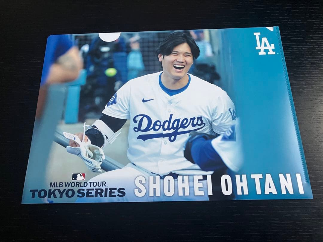 MLBワールドツアー2025 大谷翔平選手キーホルダー&クリアファイルセット
