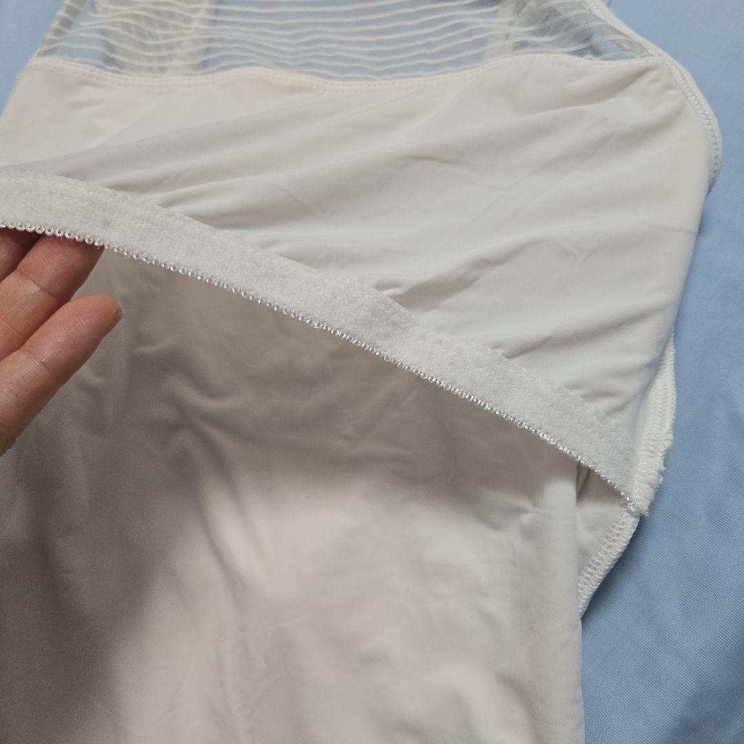 バレエ　リュリ(LULLI)レオタード　ユニタード　白