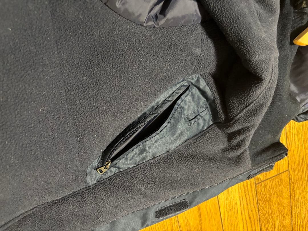 バルセロナ　ナイキ　サッカー　ベンチコート　防寒　防風　あったか