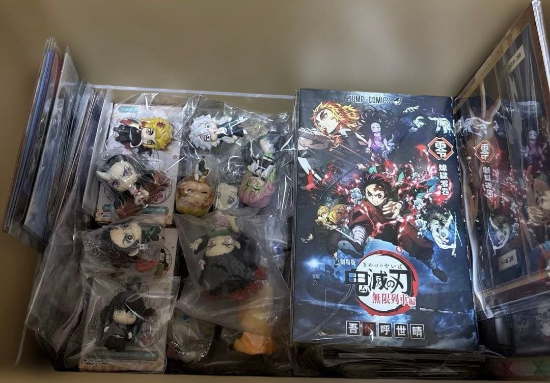 鬼滅の刃 アニメグッズ まとめ セット フィギュア 約95個以上 匿名配送