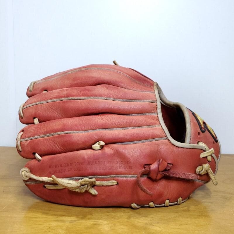 ミズノ MIZUNO マーベライトネクスト 限定モデル 内野用 軟式グローブ