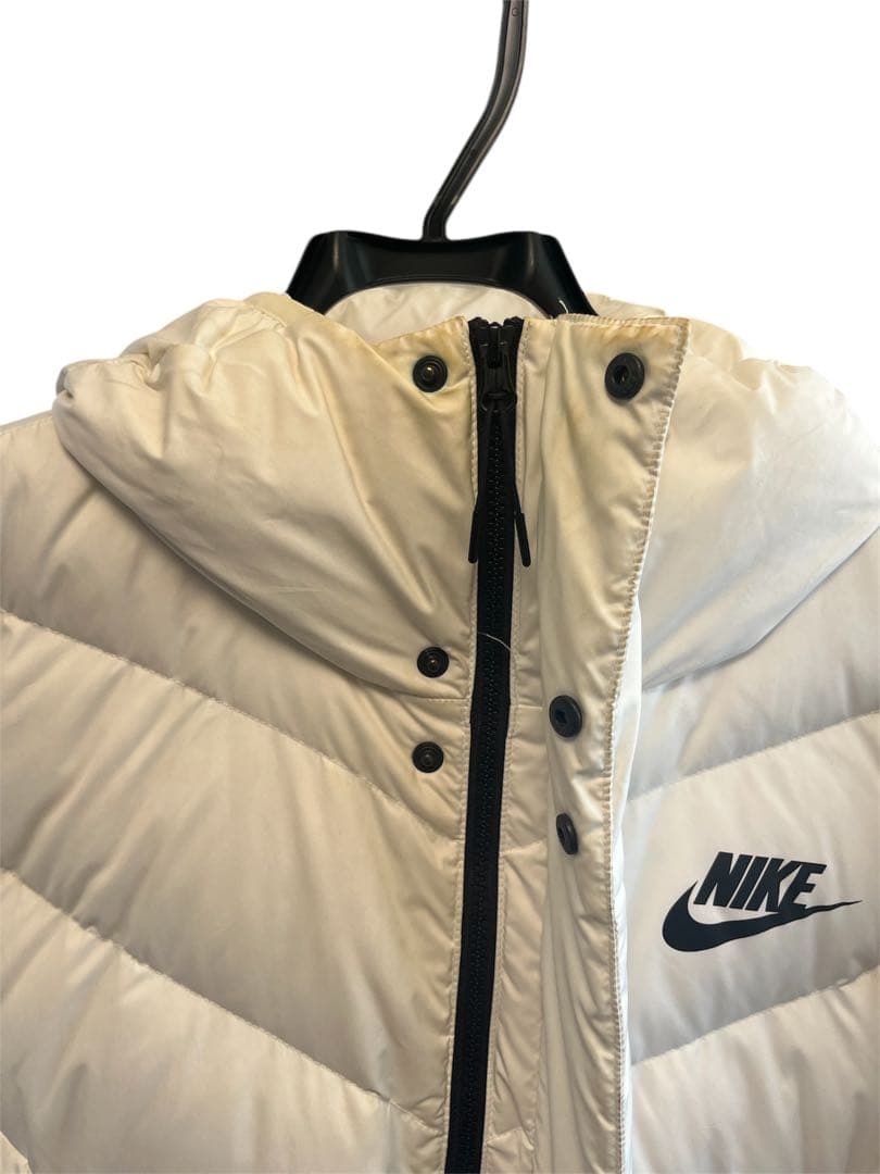 Nike フード付きダウンコート ホワイト