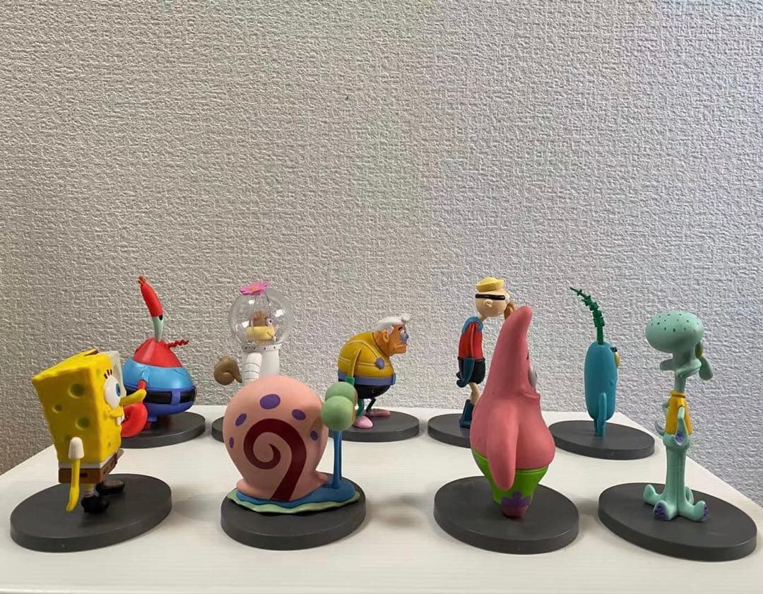 日本未発売レア　正規品 スポンジ・ボブ 半解剖フィギュア　9体セット