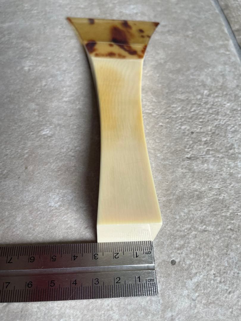 希少 白甲 三味線バチ 141g 幅8cm 長さ18.7cm プロ仕様 高級素材