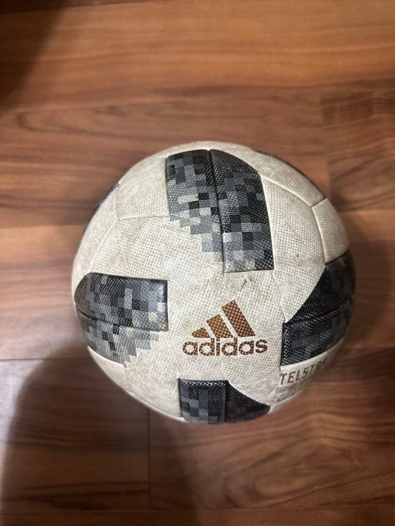 2018 ロシアワールドカップ公式ボール テルスター18 TELSTAR