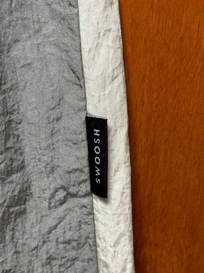 【専用】ナイキ ナイロンパンツ シルバー