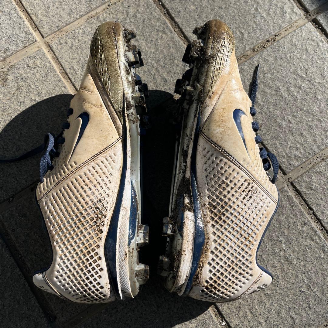 Nike スパイクシューズ ホワイト/ネイビー
