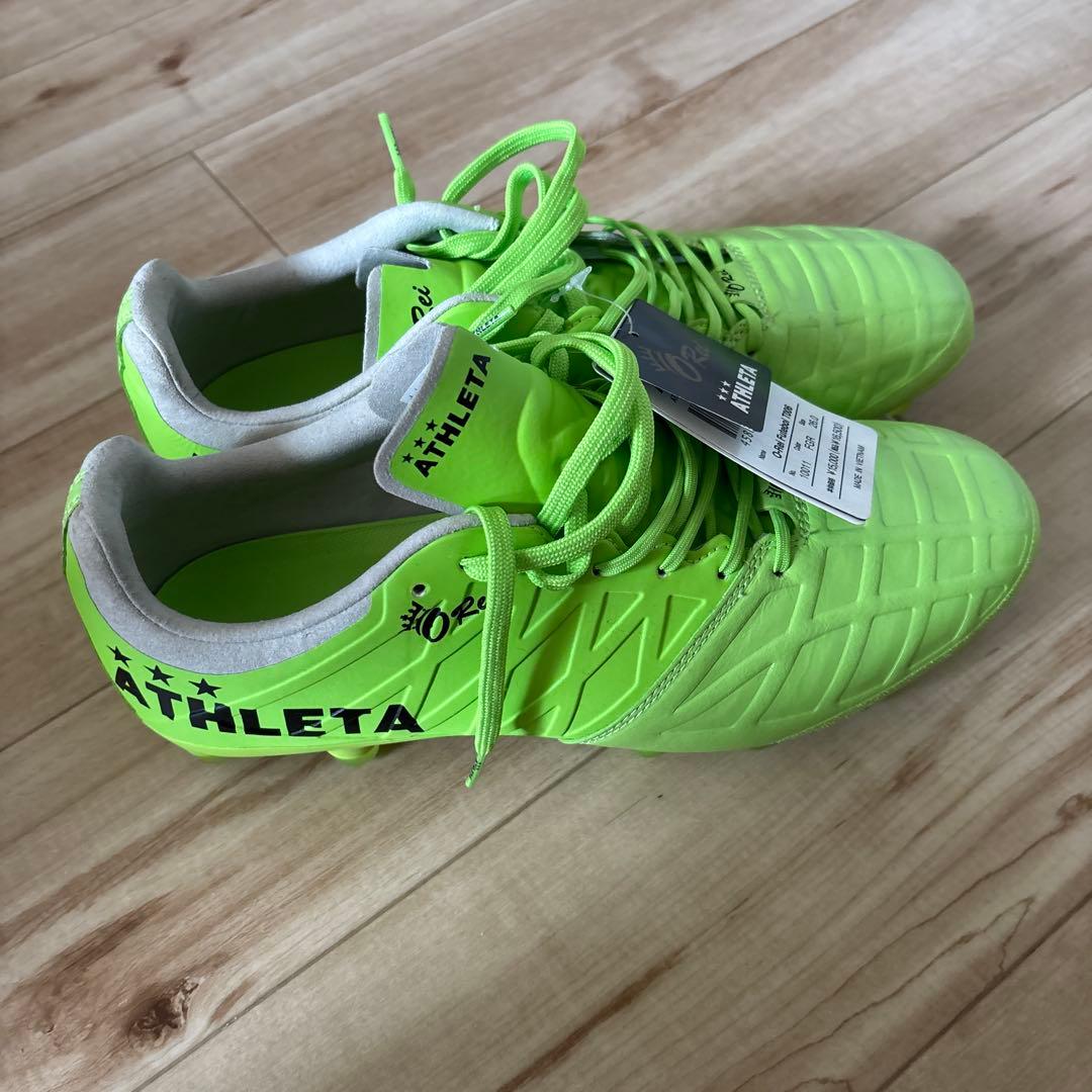 新品未使用！タグづきATHLETA オレイフルダート 26.0cm