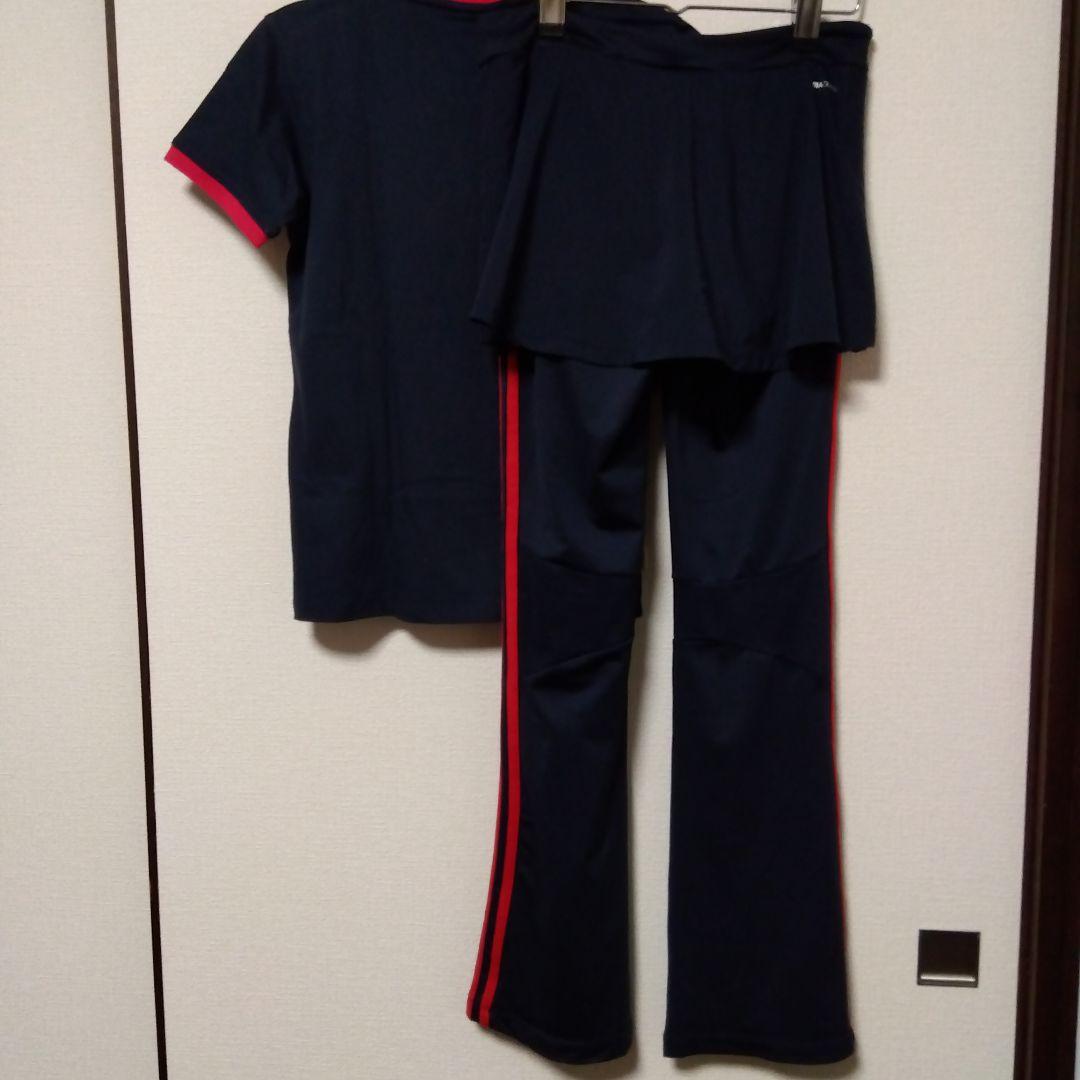 adidas Tシャツとスカート付きパンツ M ネイビー/レッド