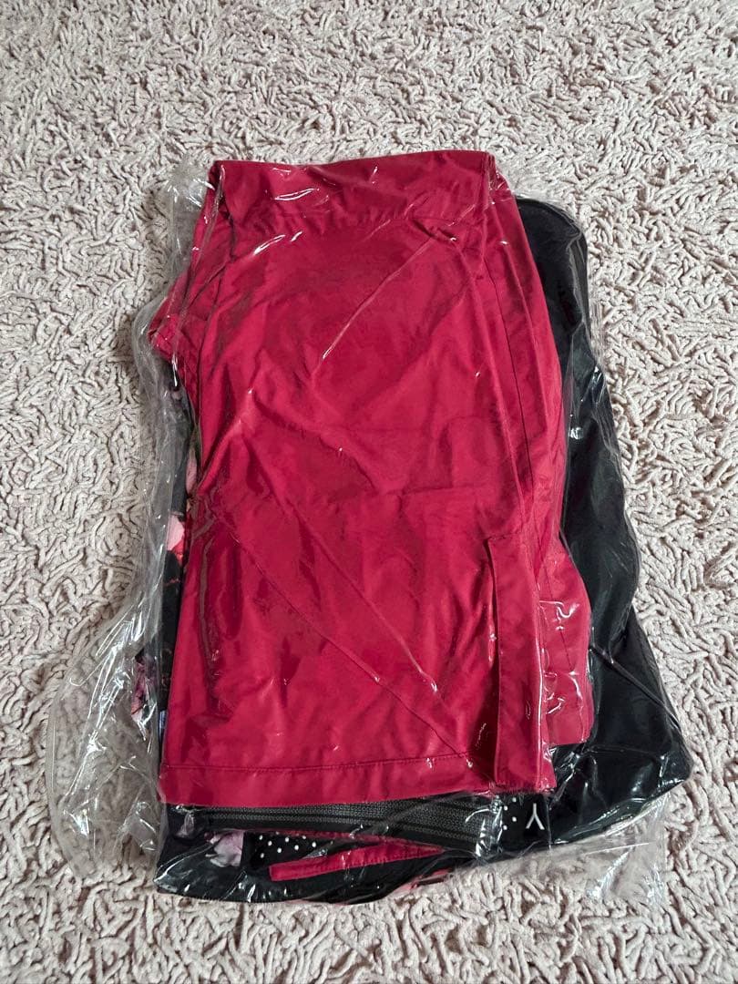 スノーウェア　ロキシー ROXY ロキシー　ジャケット&パンツ　2シーズンのみ使