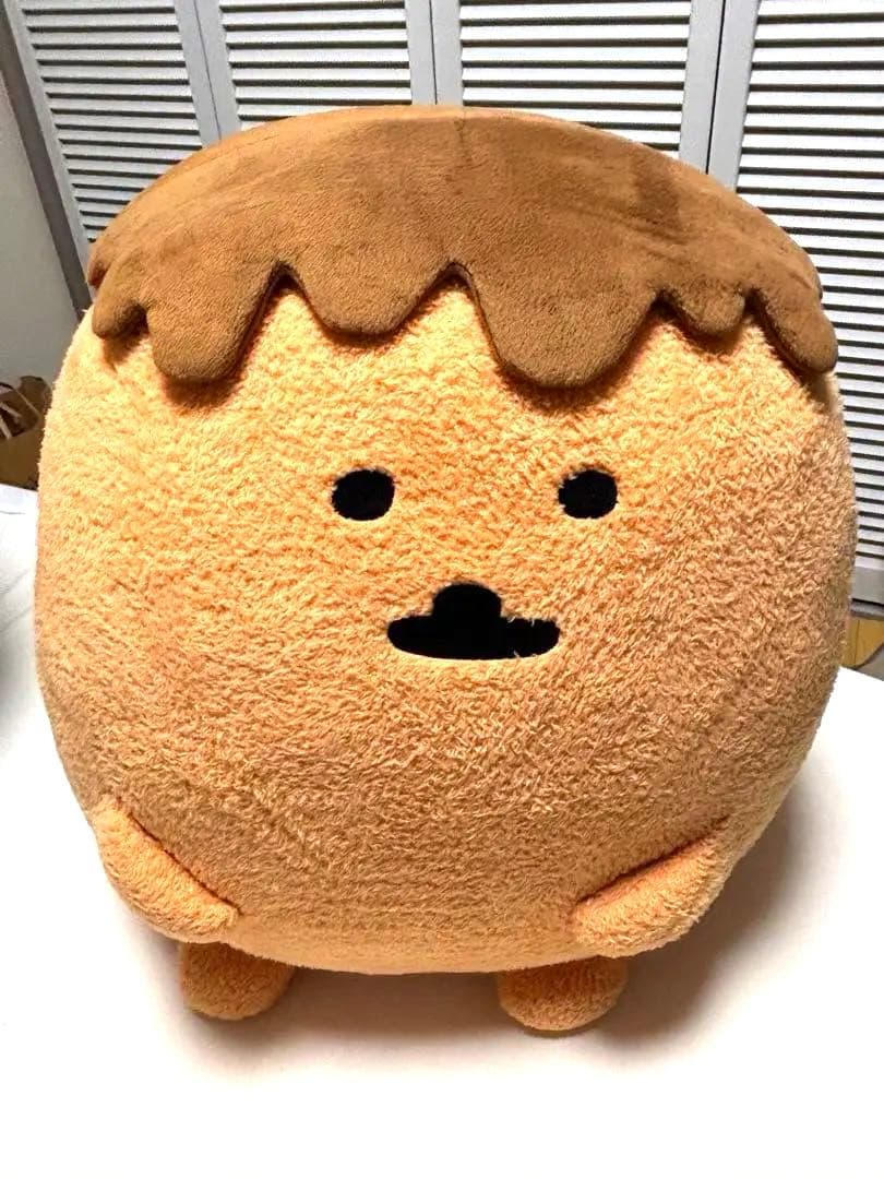 もぐらコロッケ　特大ぬいぐるみ