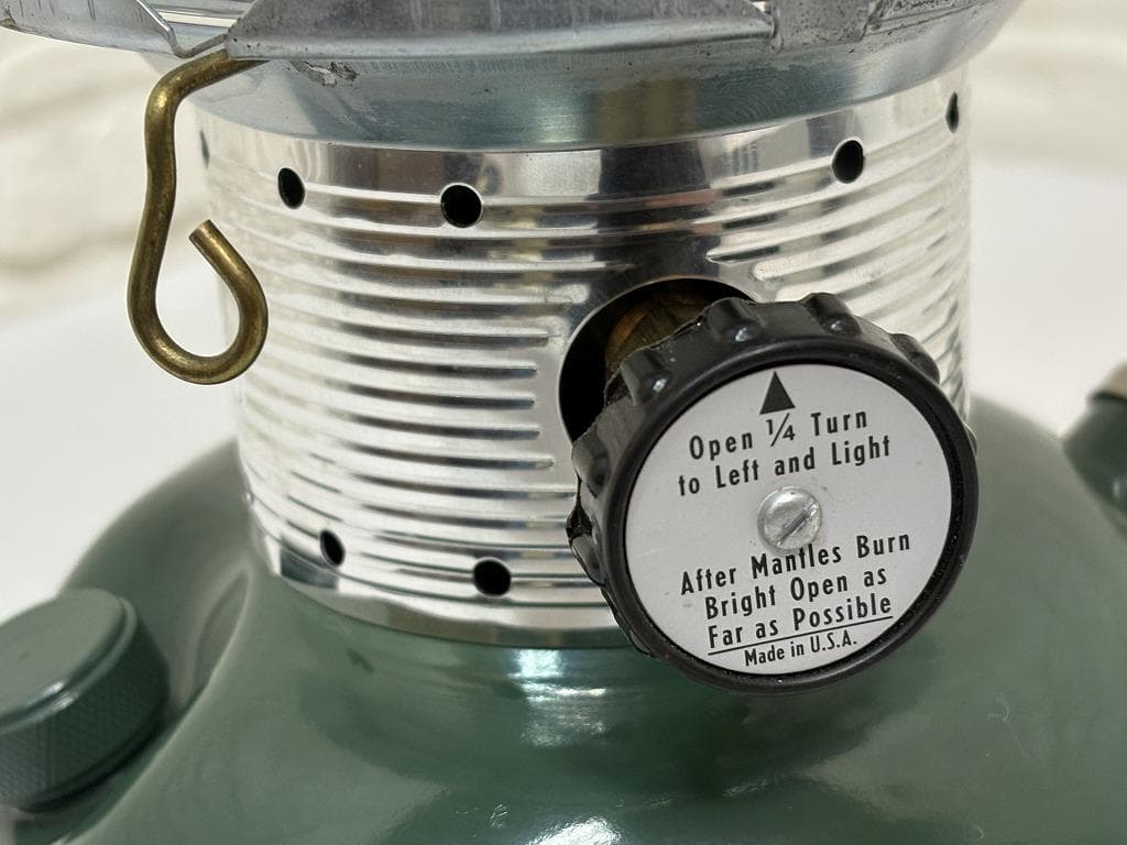 未使用 コールマン 220F ツーマントルランタン 1971年10月