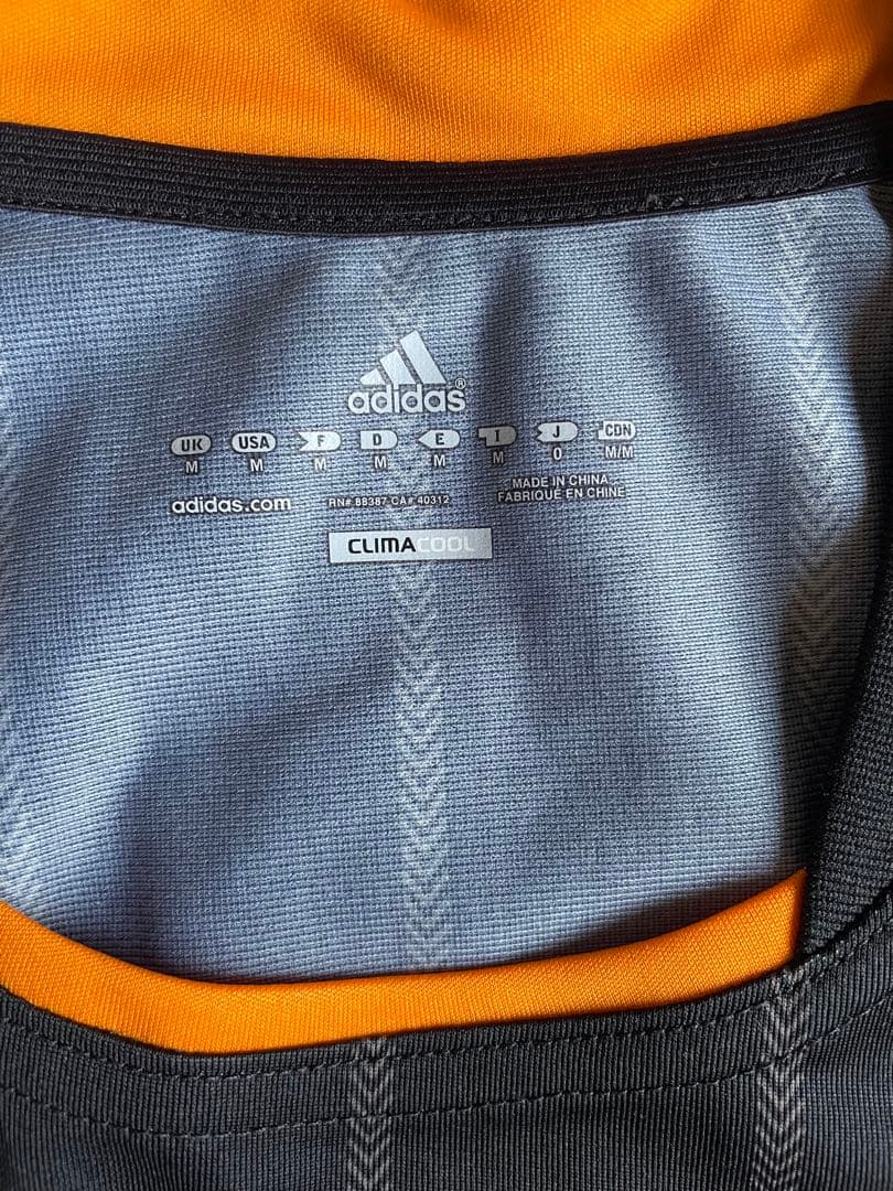 【新品】チェルシー　10-11シーズン ユニフォーム　サイズＯ（XL）