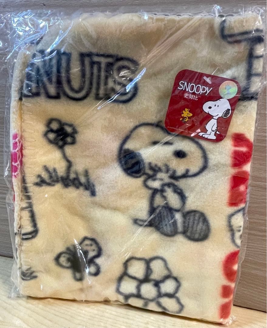 ロメ　スヌーピーまとめ売りひざ掛け＆グラス＆タオル＆ボウル＆靴下＆バッグハンカチ