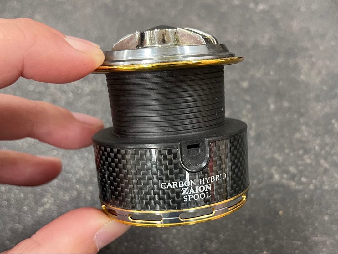 DAIWA TOURNAMENT Z2500LBD　替スプール3個付き