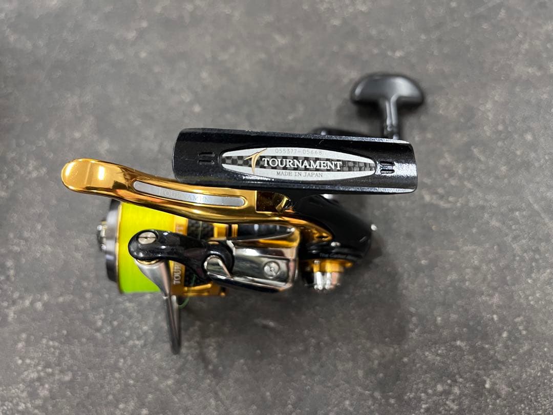 DAIWA TOURNAMENT Z2500LBD　替スプール3個付き