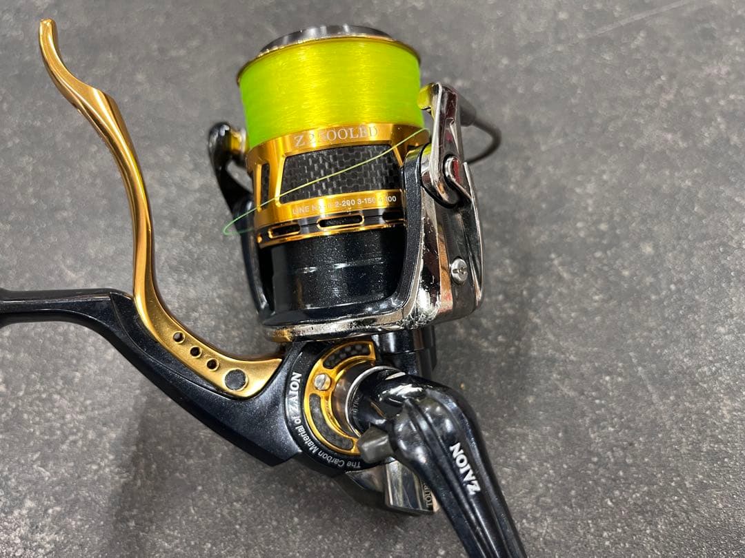 DAIWA TOURNAMENT Z2500LBD　替スプール3個付き