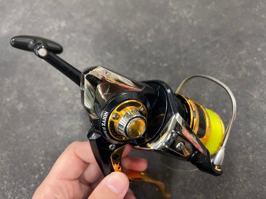 DAIWA TOURNAMENT Z2500LBD　替スプール3個付き